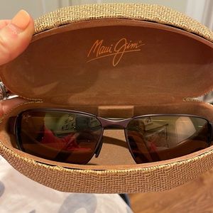 New authentic Maui Jim “Backswing” polarized sunglasses, Black Coral